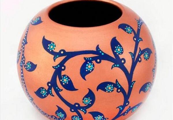 عکس طرح نقاشی روی گلدان سفالی