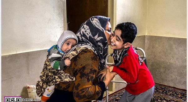 عکس کودک فلج مغزی