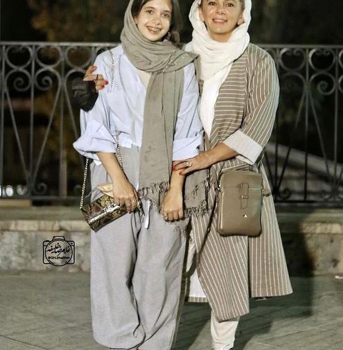 عکس دختر دونفره