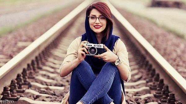 عکس ژست برای پروفایل
