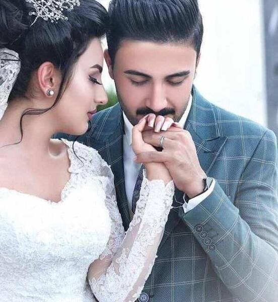عکس ژست عروس و داماد اسپرت