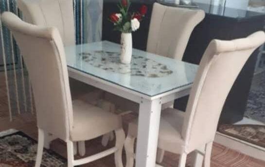 عکس میز ناهار خوری پنج نفره