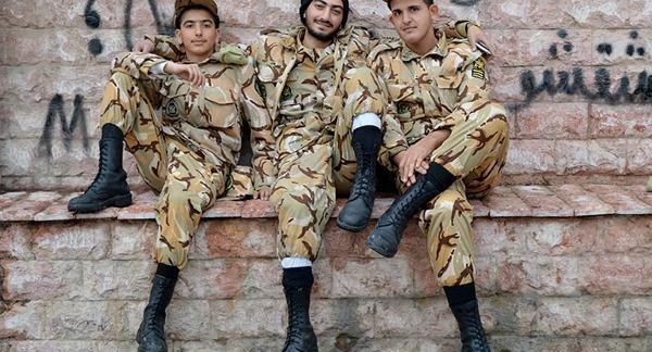 ژست عکس سربازی