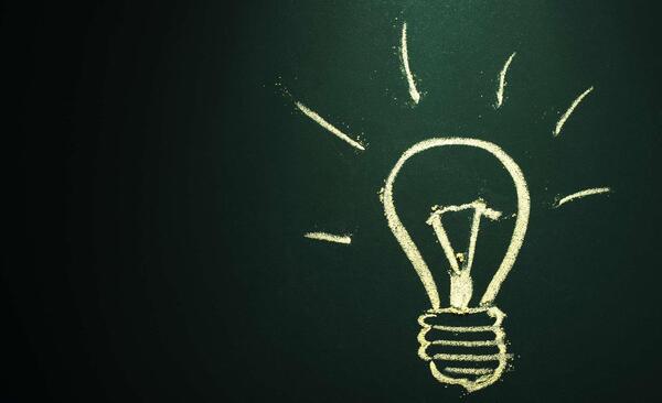 عکس نقاشی ساده لامپ