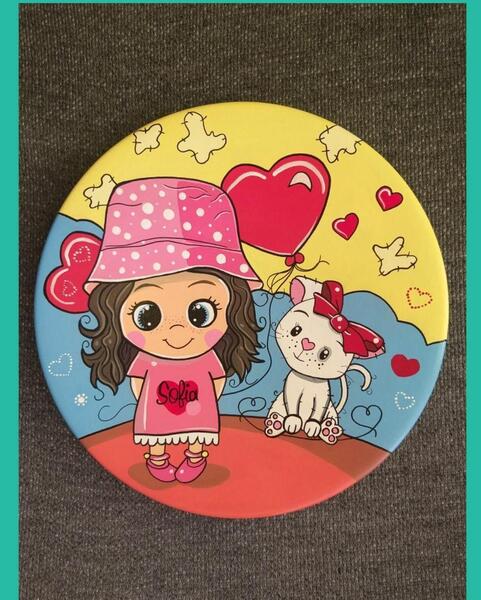عکس نقاشی صورت عروسک با رنگ اکریلیک