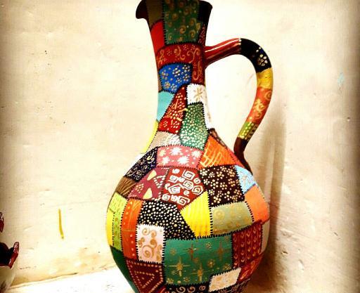 عکس نقاشی روی سفال طرح چهل تکه