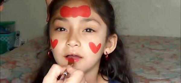 عکس نقاشی ساده صورت کودک
