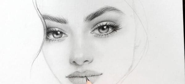 عکس نقاشی صورت یک دختر