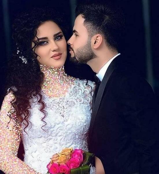 فیگور عروس ژست عکس سرمجلسی عروس و داماد