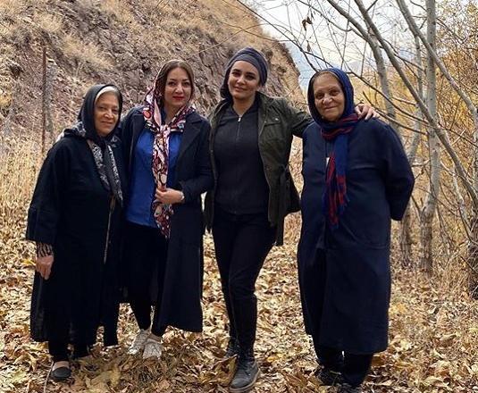 عکس لیندا کیانی با حجاب