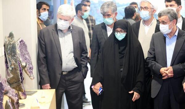 عکس احمدی نژاد دبی