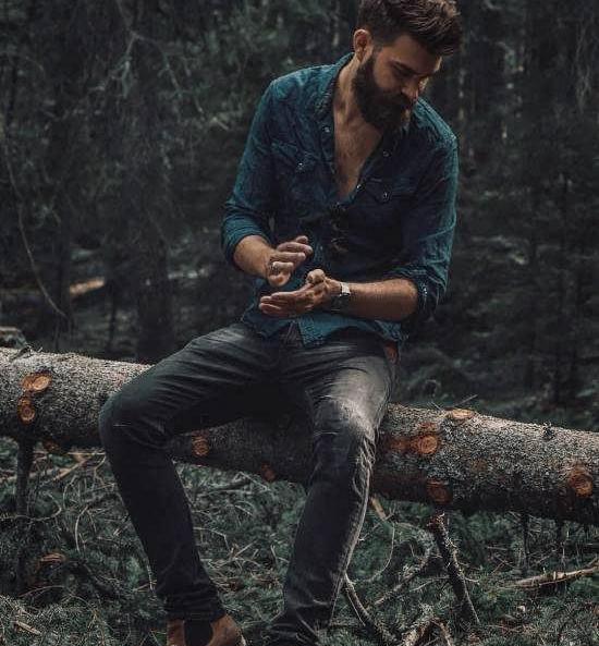 عکس ژست عکاسی غمگین مردانه