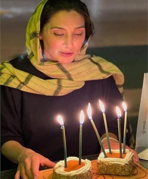 ژست عکس تولد خانم