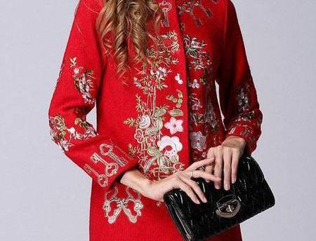 عکس مانتوی گلدوزی شده