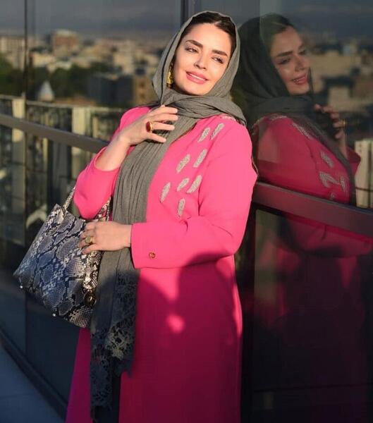 عکس مانتوی سرخابی