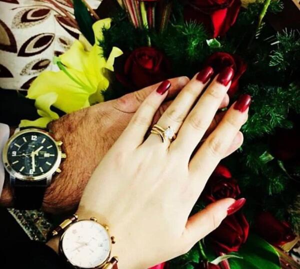 ژست عکس شب خواستگاری