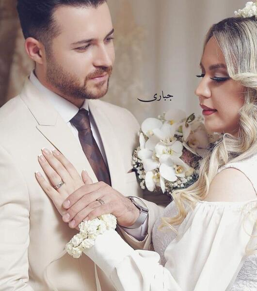 ژست عکس عروس و داماد اینستا