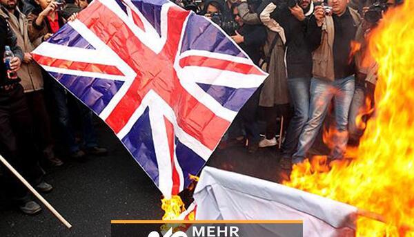 عکس سوختن پرچم امریکا