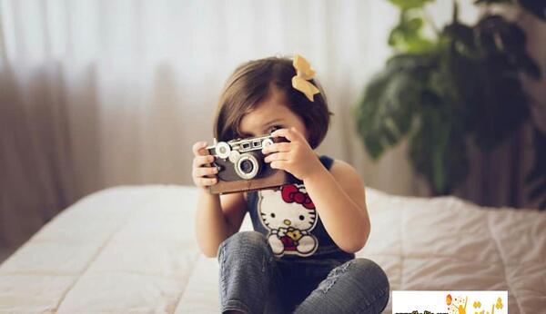 ژست عکس با دوربین عکاسی