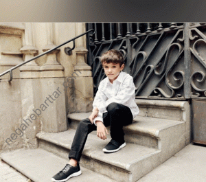 عکس ژست عکاسی بچه گانه