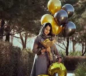 عکس ژست عکاسی تولد در فضای باز