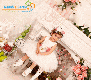 ژست عکس تولد دختر دو ساله