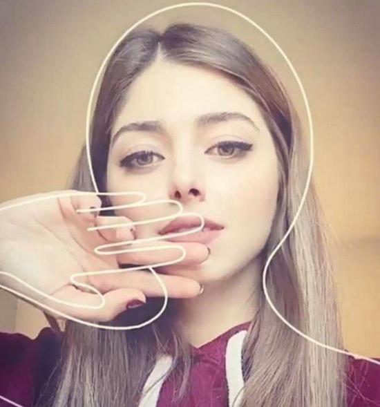ژست عکس سلفی خفن