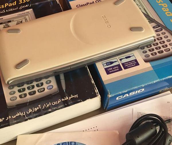 عکس ماشین حساب کلاس پد