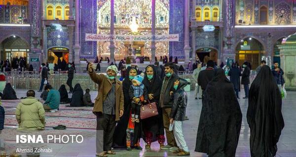 عکس حرم حضرت معصومه در شب میلاد