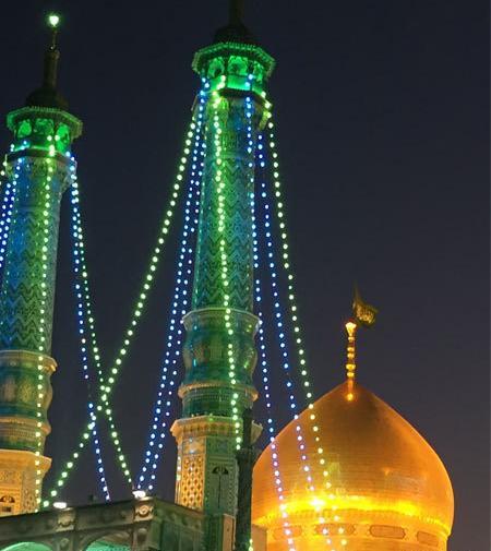 عکس حرم حضرت معصومه در شب میلاد