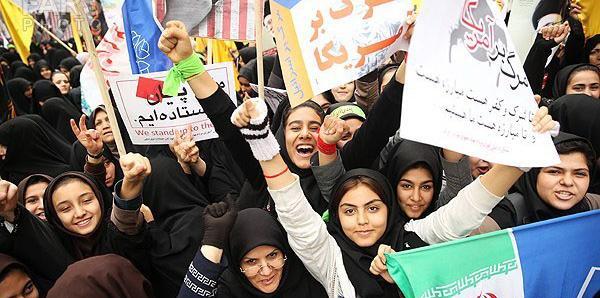 عکس 13 آبان راهپیمایی