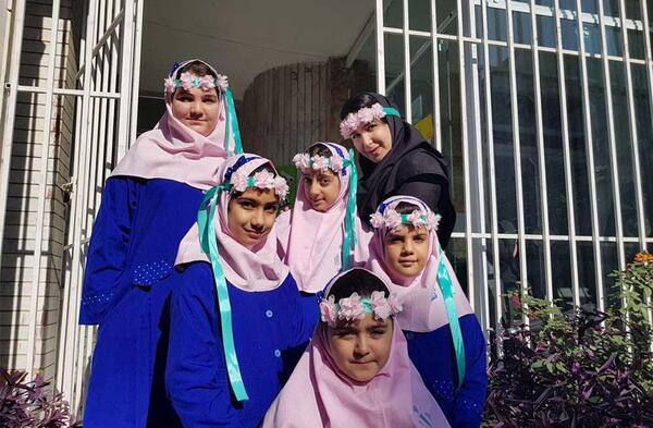 عکس کلاس اول دخترانه