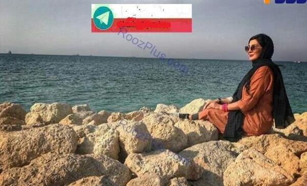 ژست عکس سلفی کنار دریا