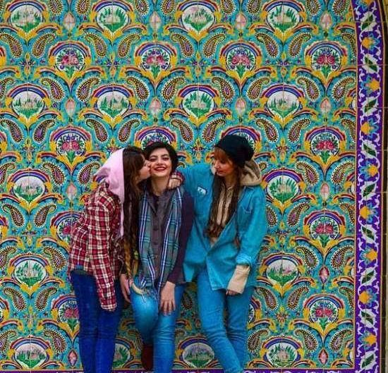 عکس ژست عکاسی دخترانه گروهی