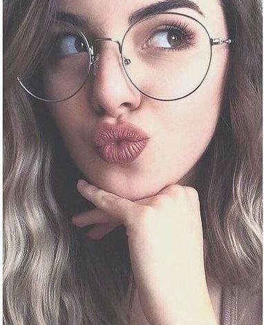 ژست عکس گرفتن صورت