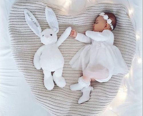 عکس نی نی خوشگل خوابیده