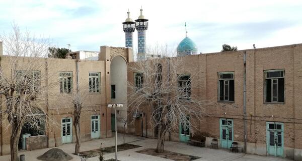عکس مدرسه صنف پوشاک شیراز
