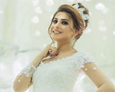 ژست عکس دخترانه برای عروسی