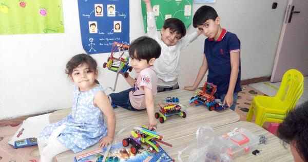 عکس کلاس رباتیک