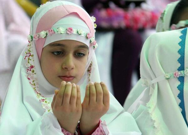 ژست عکس جشن تکلیف