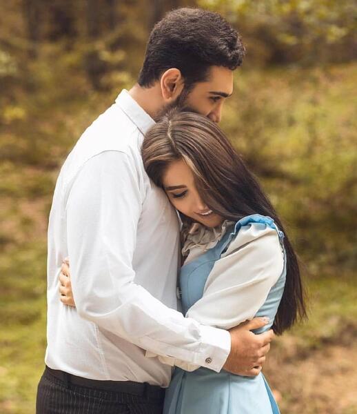 ژست عکس دونفره عاشقانه