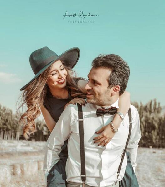 ژست عکس دونفره متفاوت