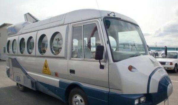 عکس سرویس مدارس ژاپن