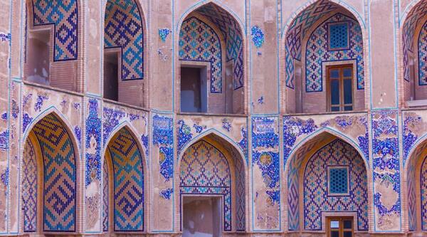 عکس مدرسه غیاثیه