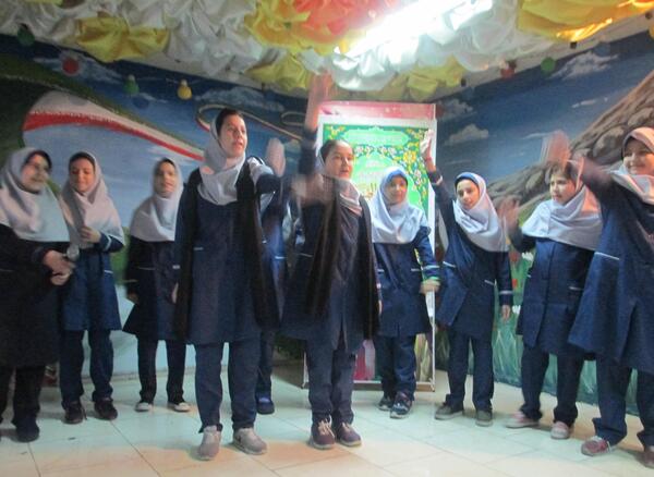 عکس مدرسه شکوفه های انقلاب