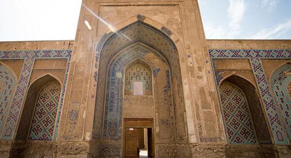 عکس مدرسه غیاثیه خرگرد