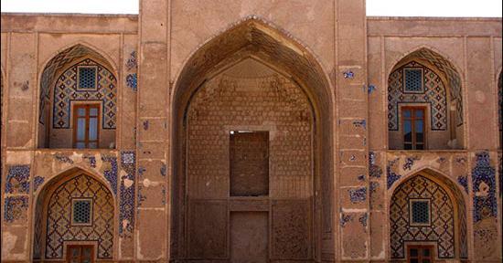 عکس مدرسه غیاثیه خرگرد