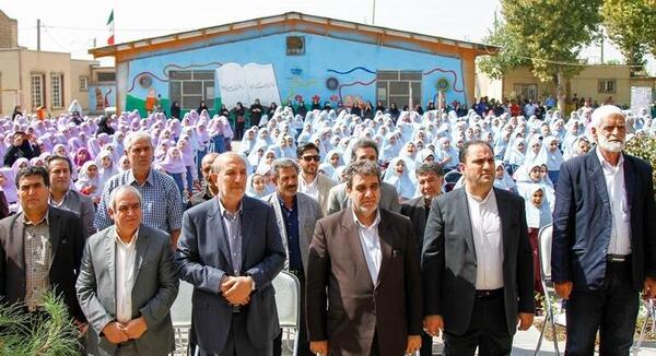 عکس مدرسه شهید چمران