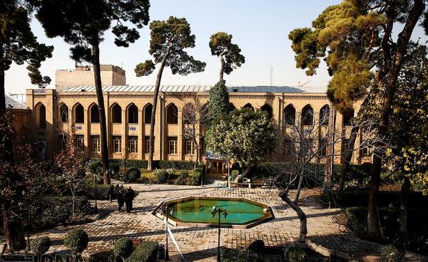 عکس مدرسه دارالفنون