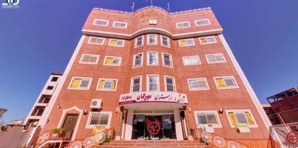 عکس مدرسه مهرگان